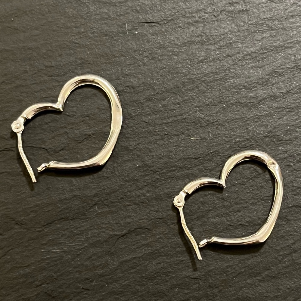 Jacmel Mauritas 14kt White Gold Heart Hoop Earrings​ - Picture 2 of 9